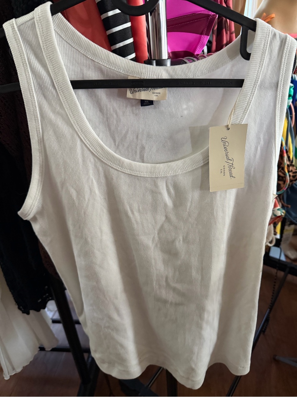 Universal Thread White Ribbed Scoop Neck Tank Top